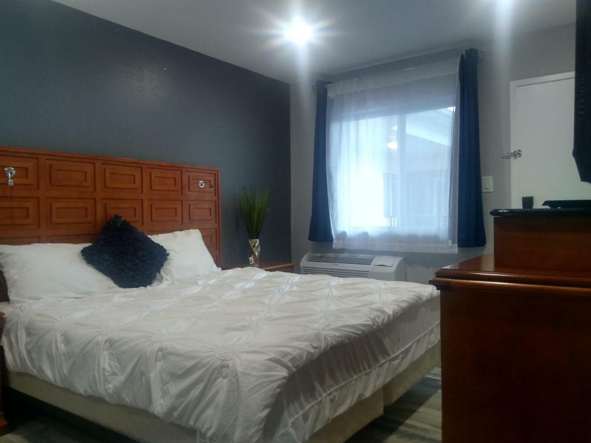 The Carasaljo Lakewood Exterior foto
